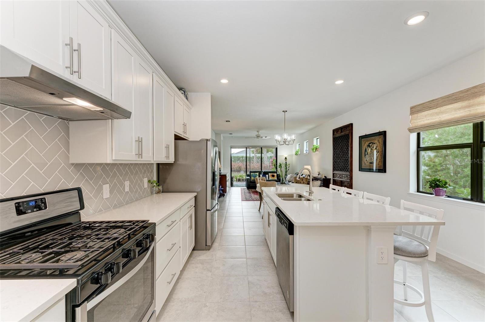 6273 WINDING PINE DR, NOKOMIS, FL, 34275