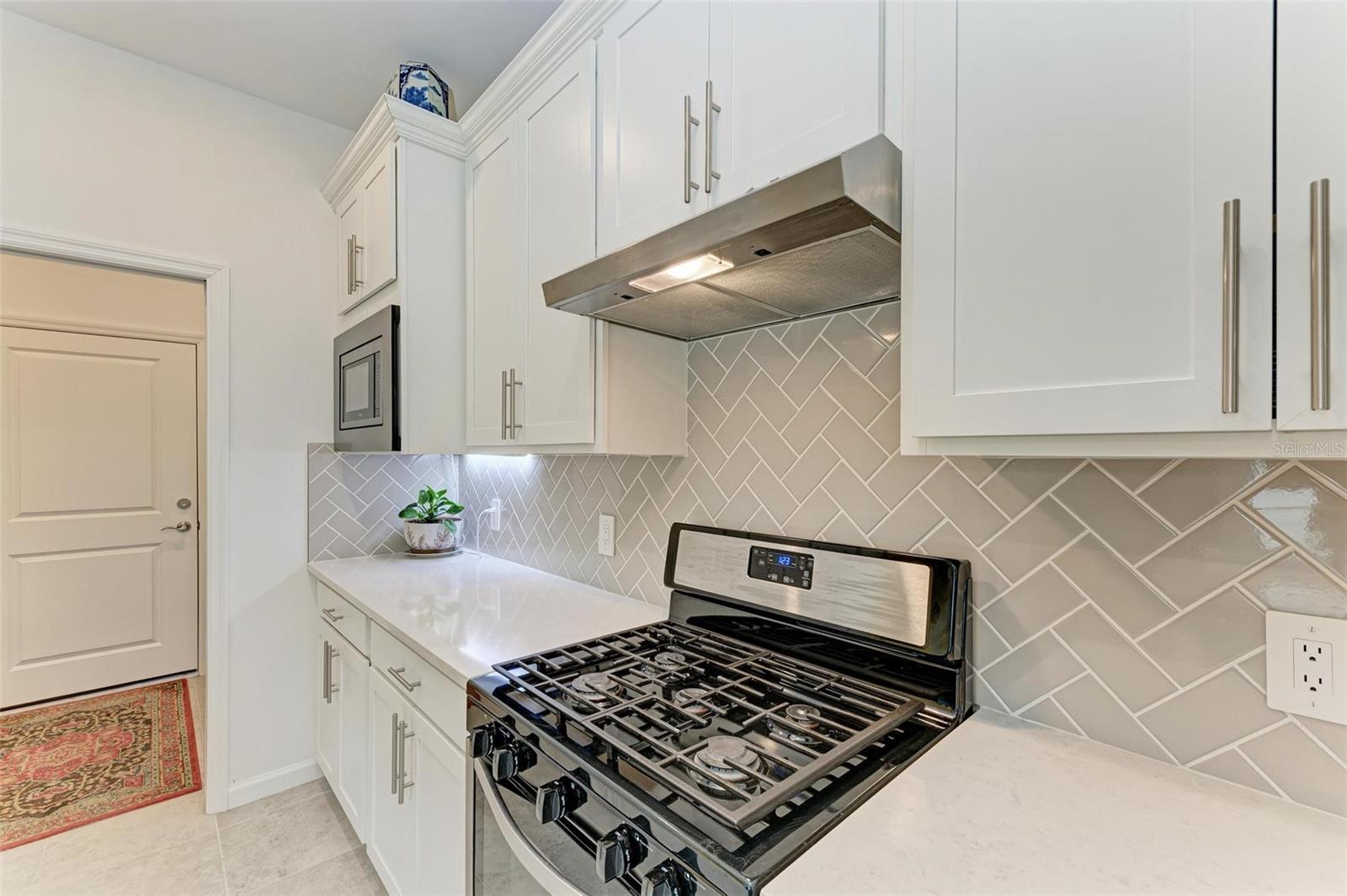 6273 WINDING PINE DR, NOKOMIS, FL, 34275