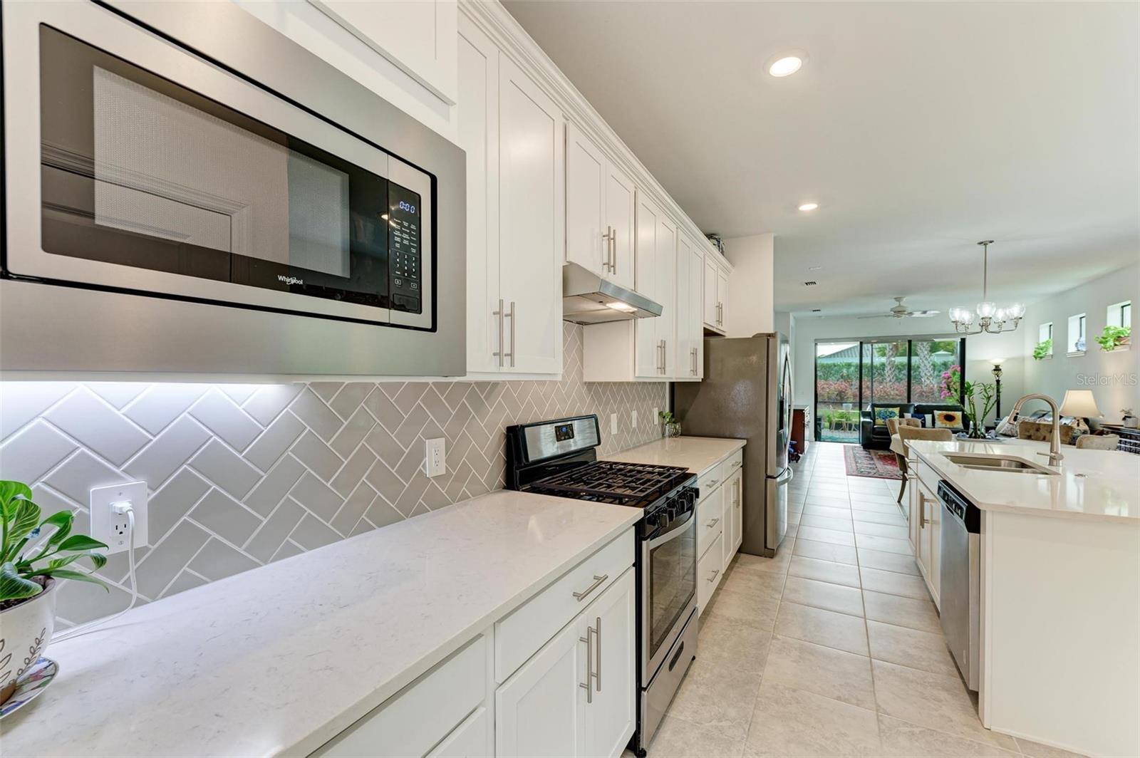 6273 WINDING PINE DR, NOKOMIS, FL, 34275