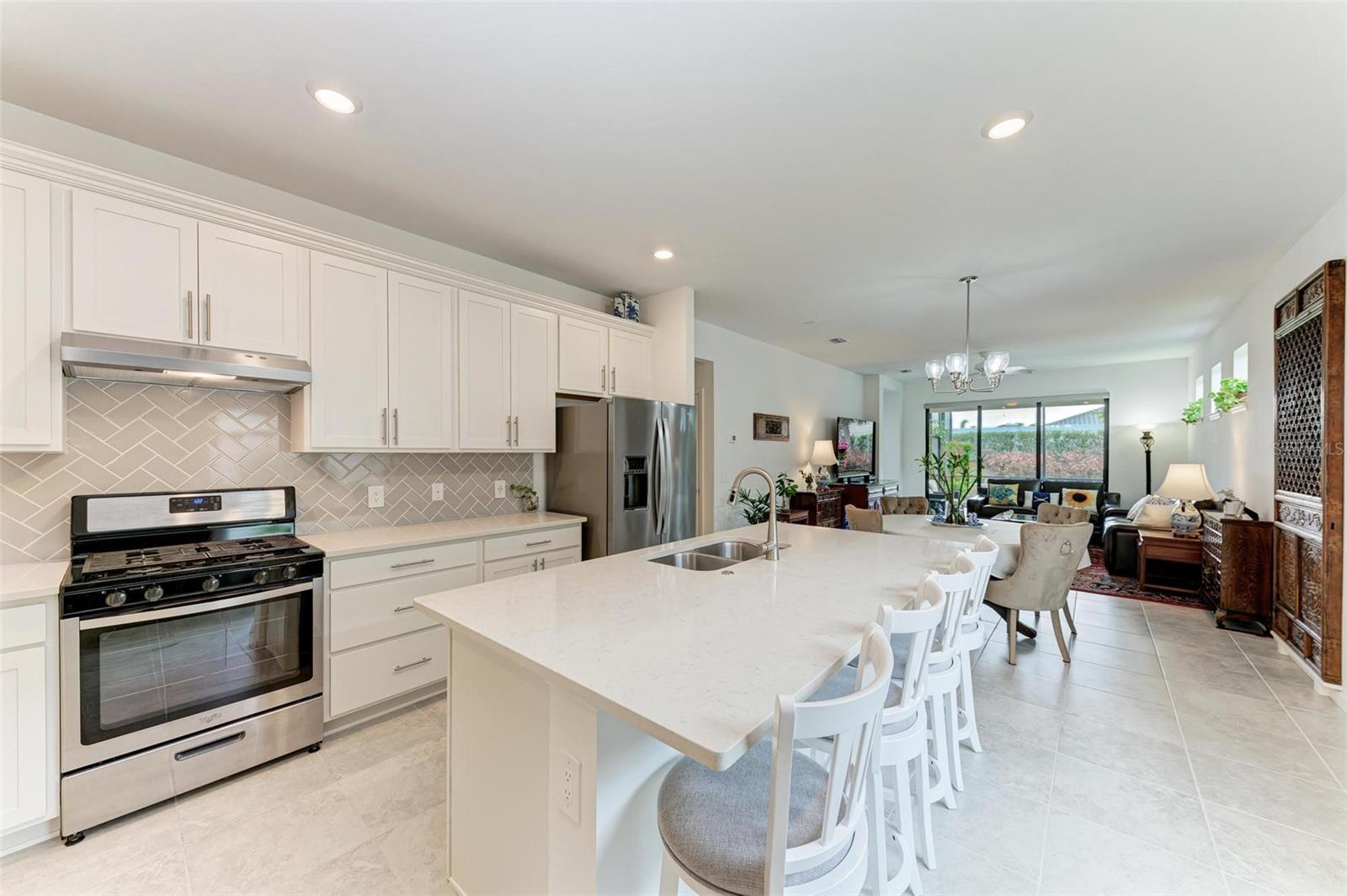 6273 WINDING PINE DR, NOKOMIS, FL, 34275