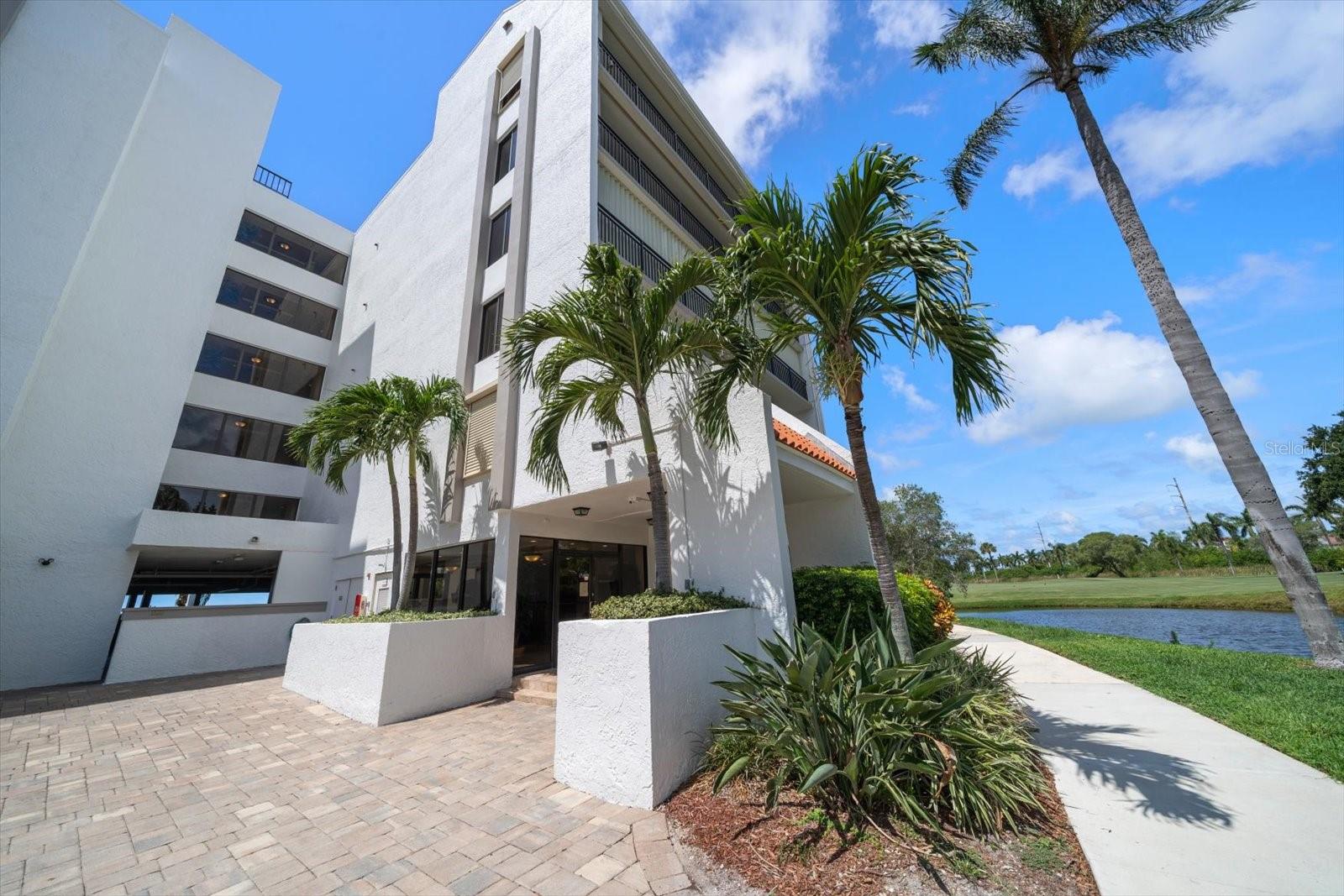 5700 ESCONDIDA BLVD S #302, ST PETERSBURG, FL, 33715