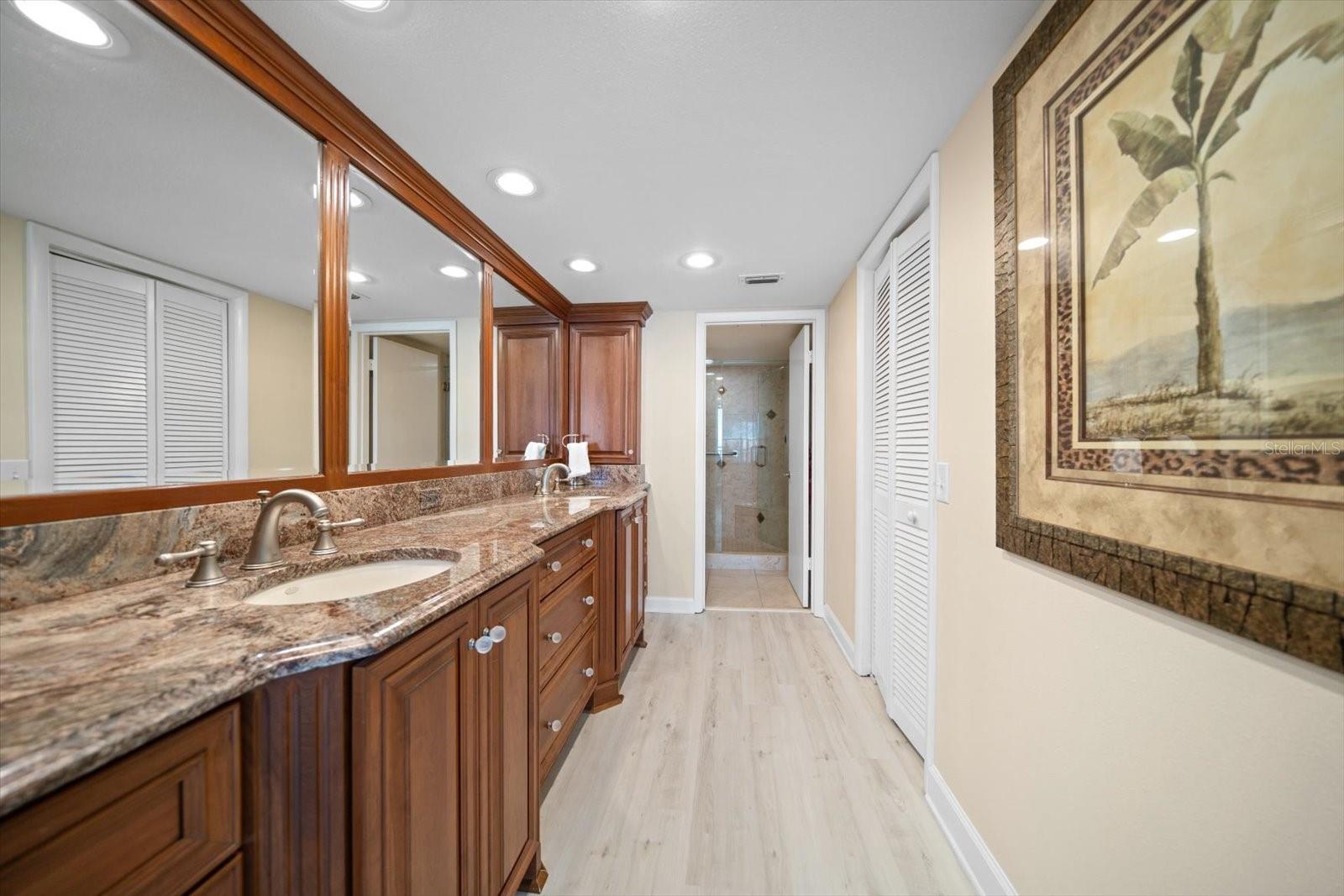 5700 ESCONDIDA BLVD S #302, ST PETERSBURG, FL, 33715