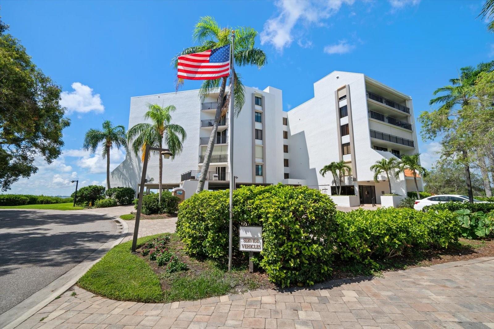 5700 ESCONDIDA BLVD S #302, ST PETERSBURG, FL, 33715