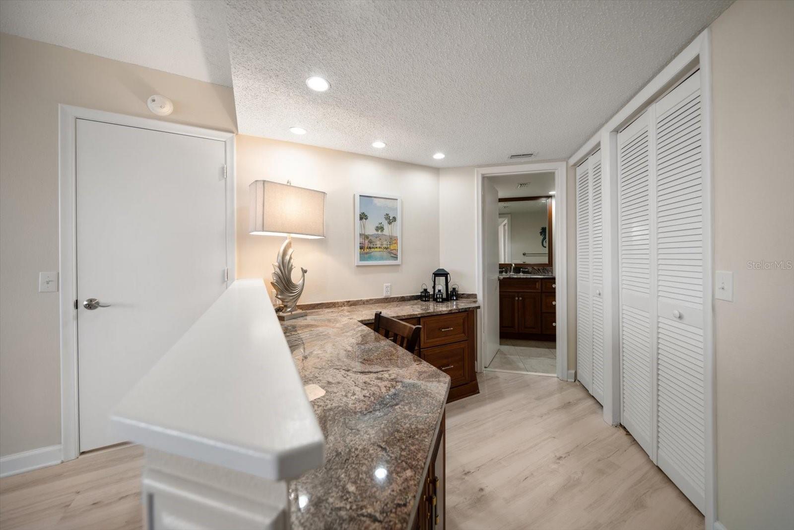 5700 ESCONDIDA BLVD S #302, ST PETERSBURG, FL, 33715