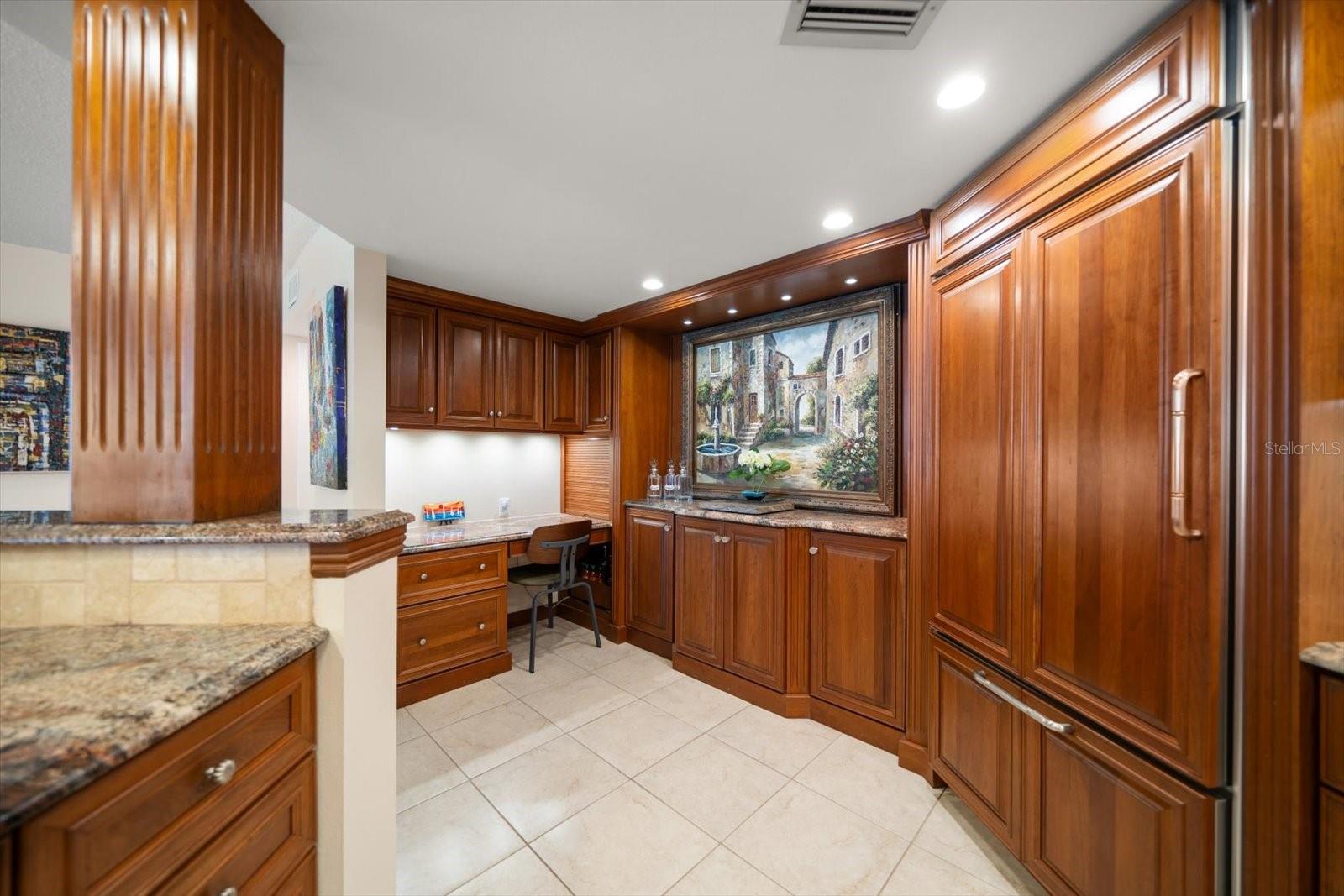 5700 ESCONDIDA BLVD S #302, ST PETERSBURG, FL, 33715