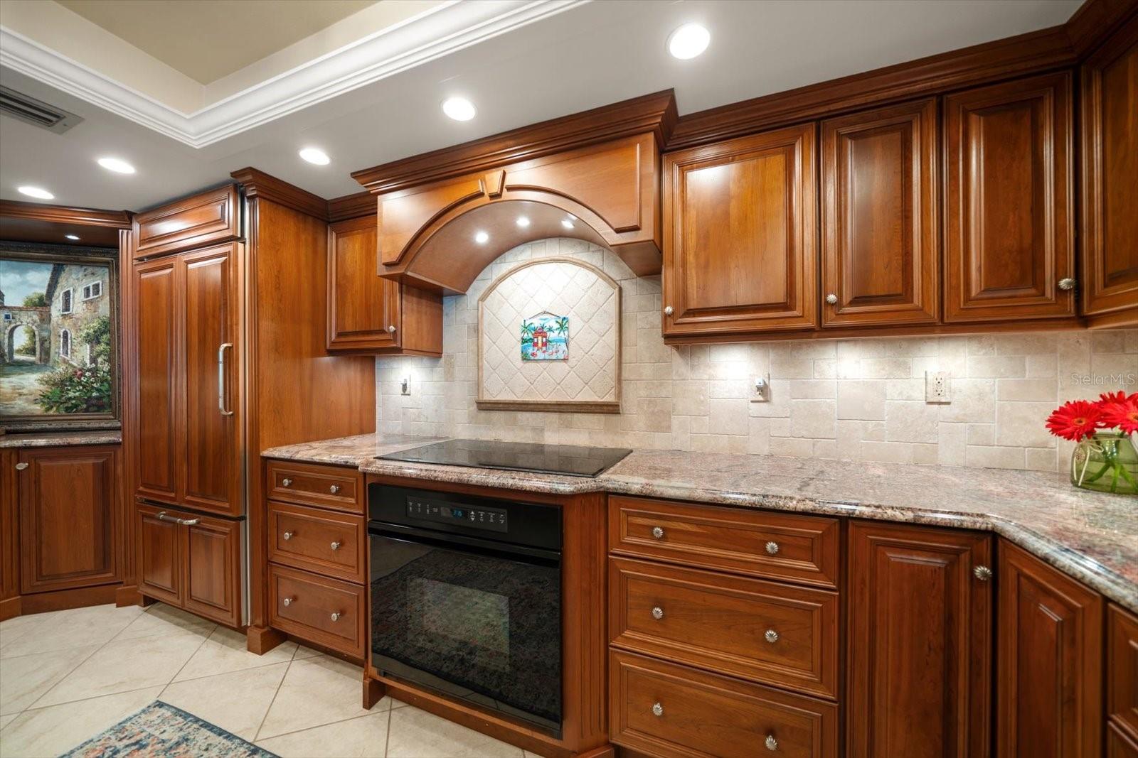 5700 ESCONDIDA BLVD S #302, ST PETERSBURG, FL, 33715
