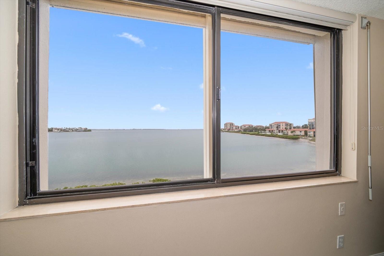 5700 ESCONDIDA BLVD S #302, ST PETERSBURG, FL, 33715