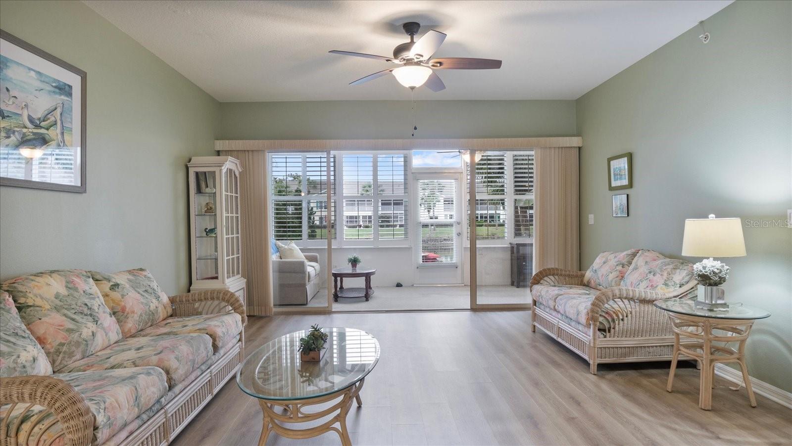 400 LAUREL LAKE DR #105, VENICE, FL, 34292