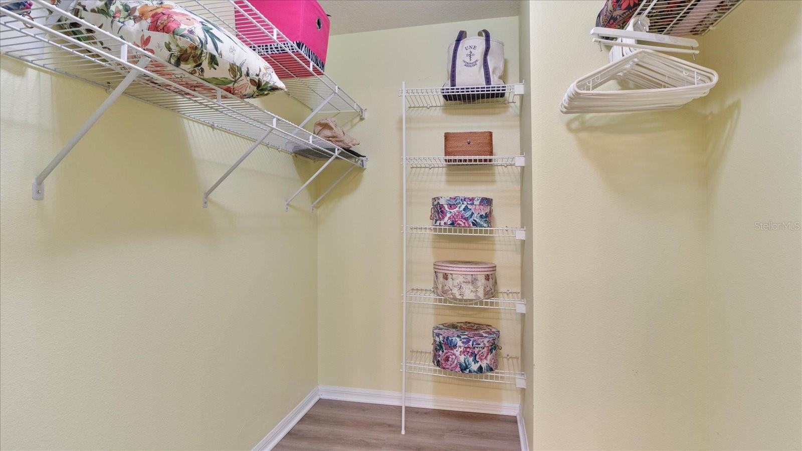 400 LAUREL LAKE DR #105, VENICE, FL, 34292