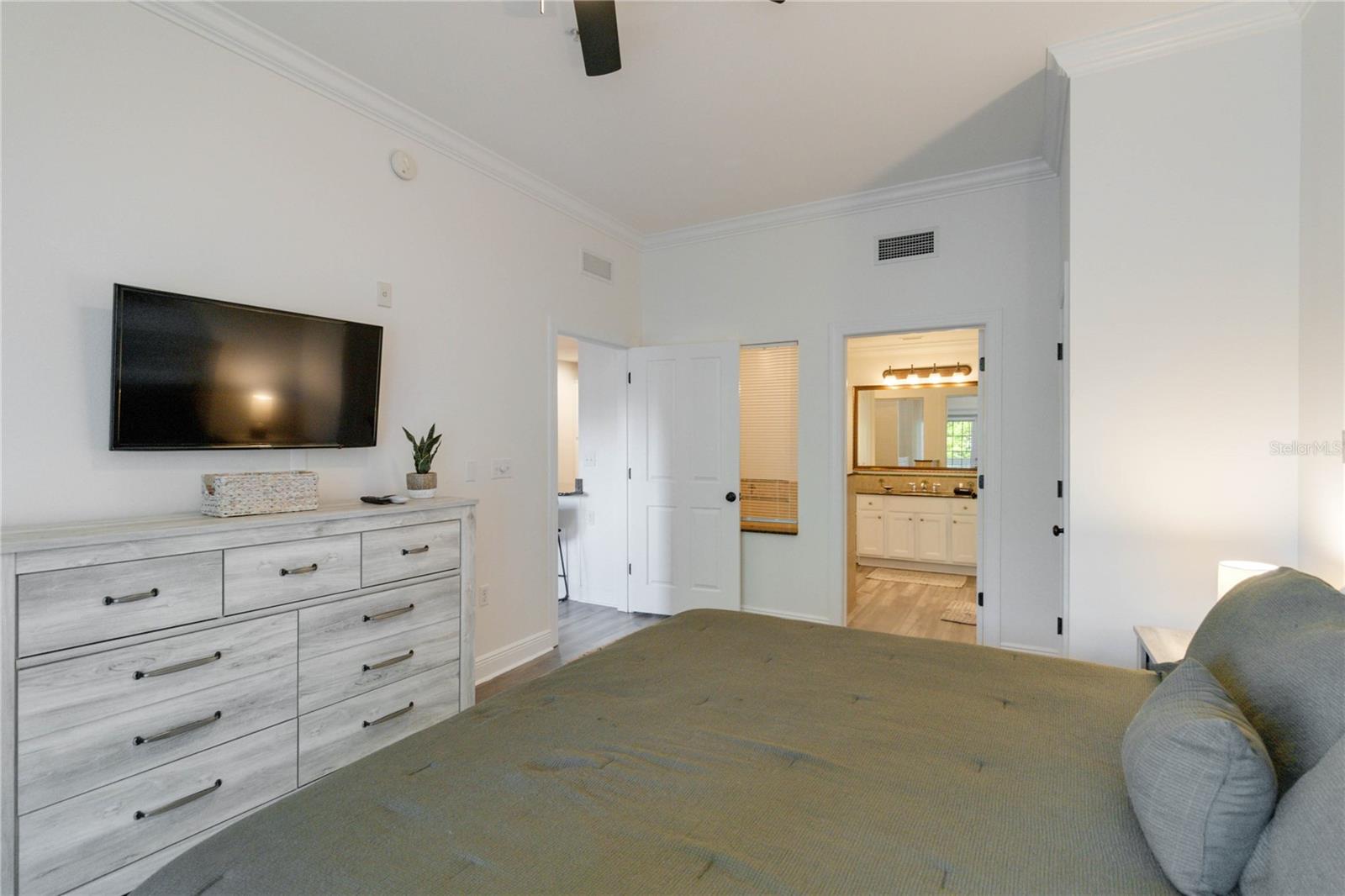 7703 HERITAGE CROSSING WAY #301, REUNION, FL, 34747