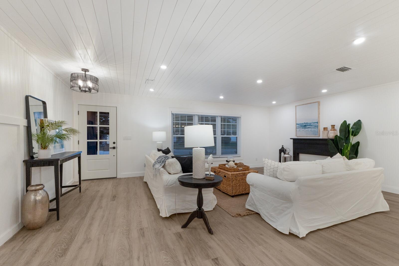 6902 22ND AVE W, BRADENTON, FL, 34209
