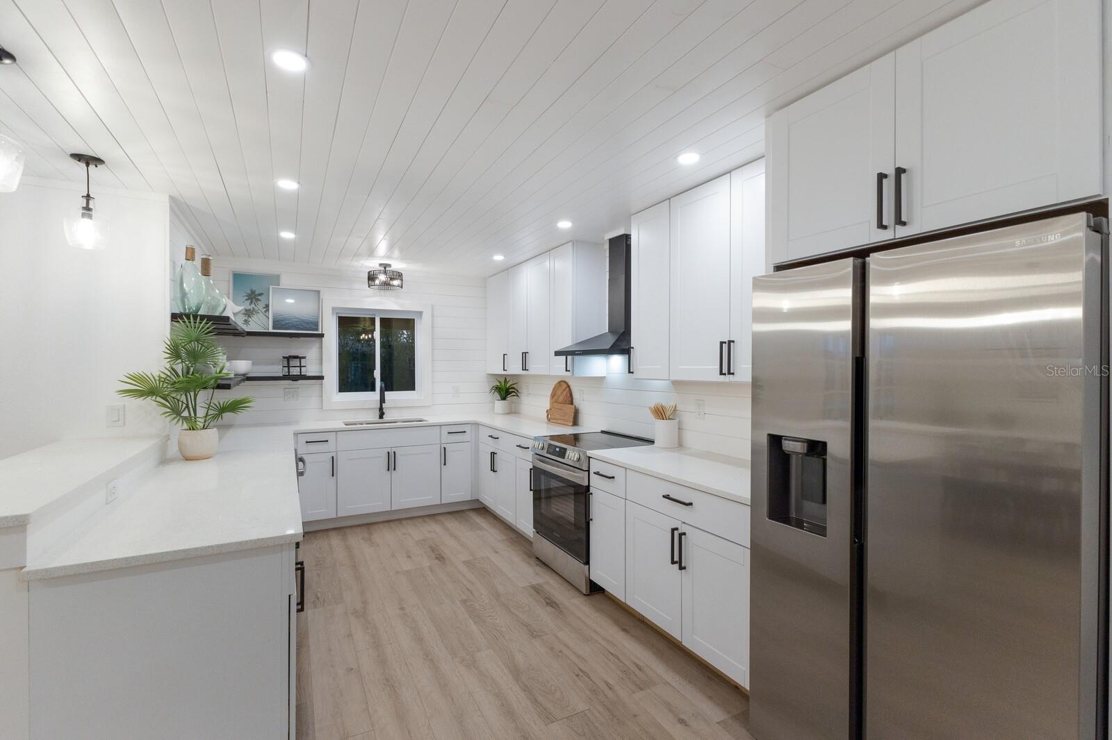 6902 22ND AVE W, BRADENTON, FL, 34209