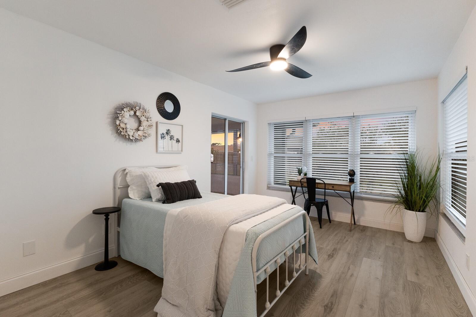 6902 22ND AVE W, BRADENTON, FL, 34209