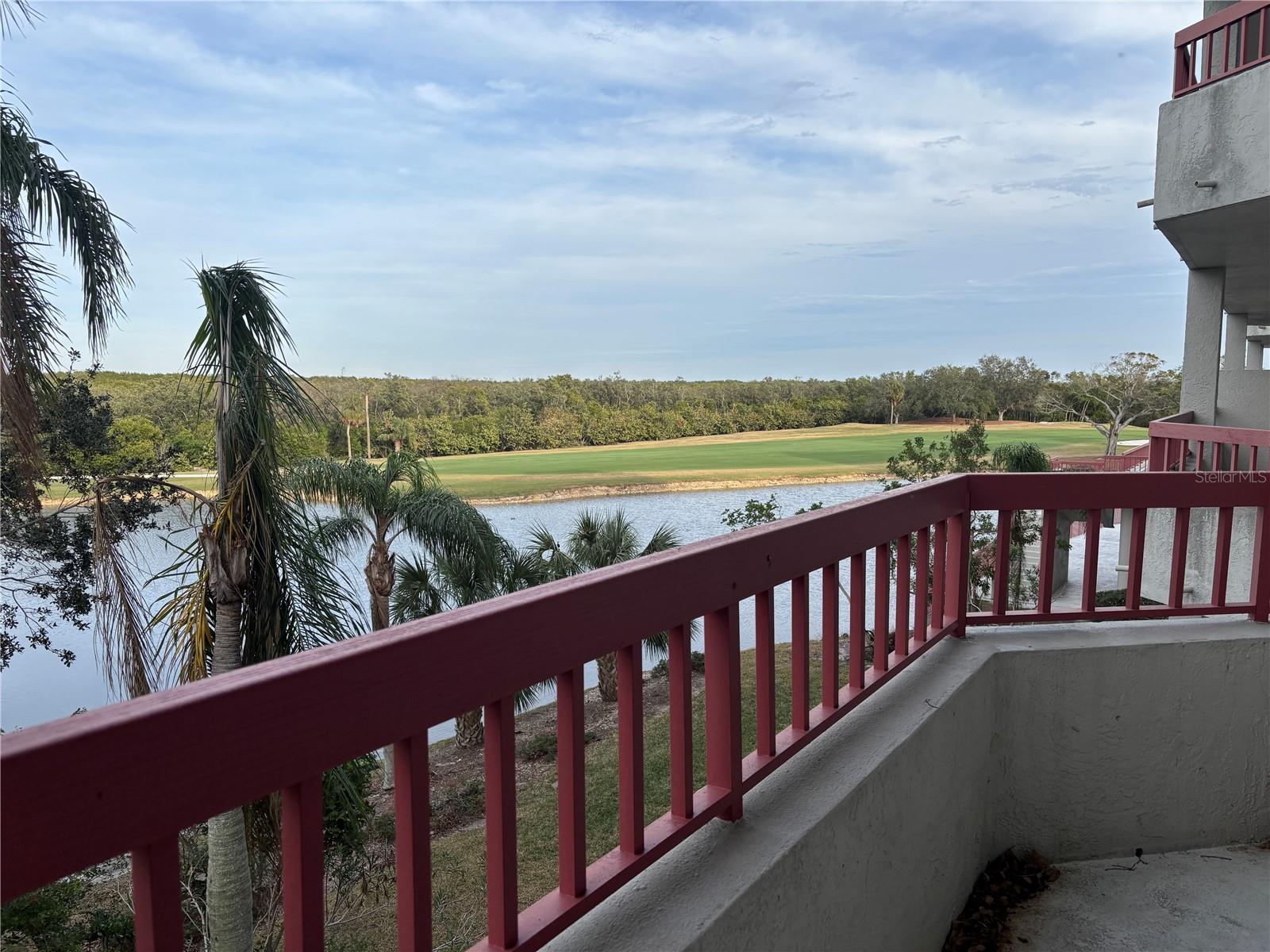 2333 FEATHER SOUND DR #B301, CLEARWATER, FL, 33762