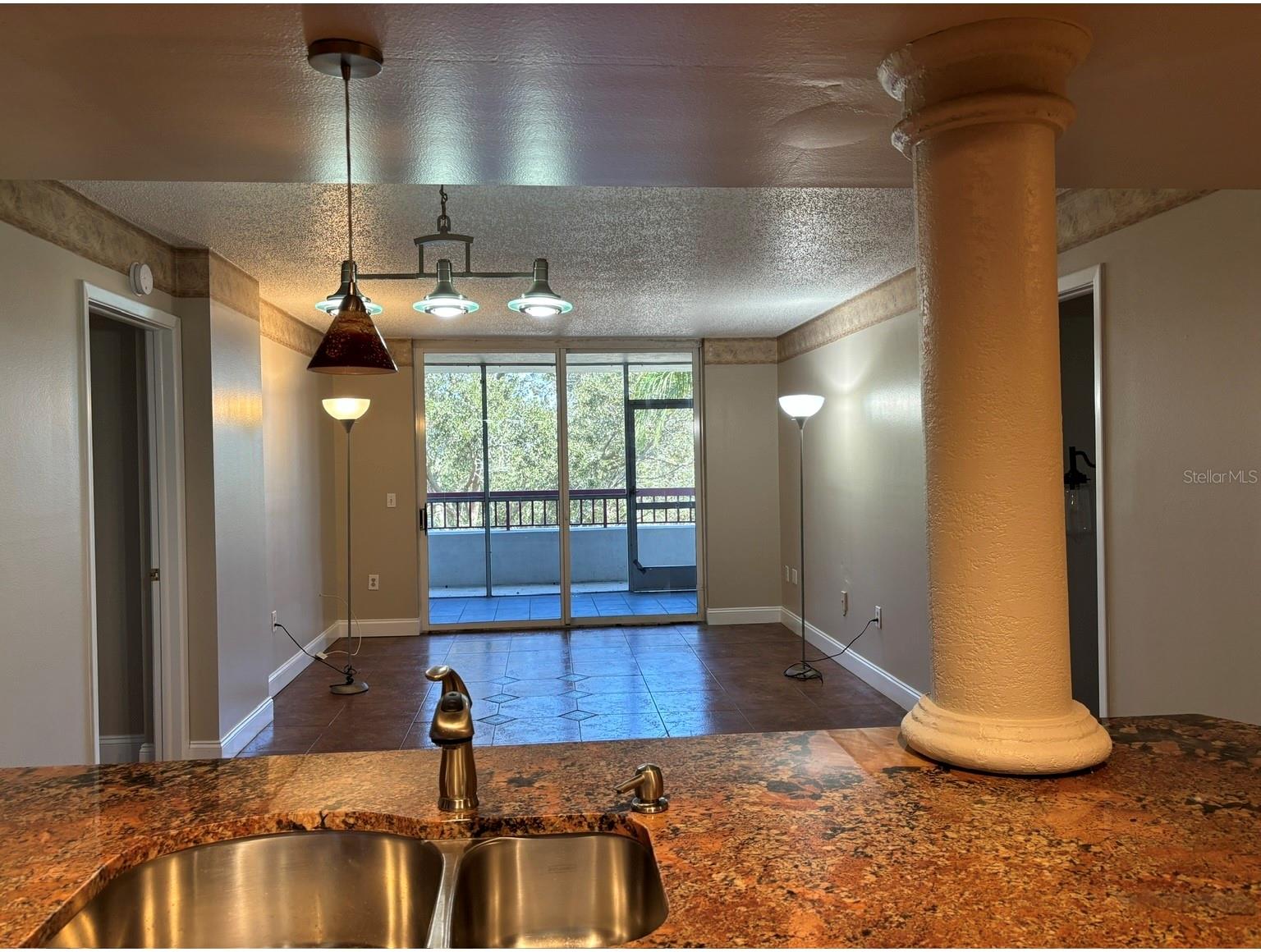 2333 FEATHER SOUND DR #B301, CLEARWATER, FL, 33762