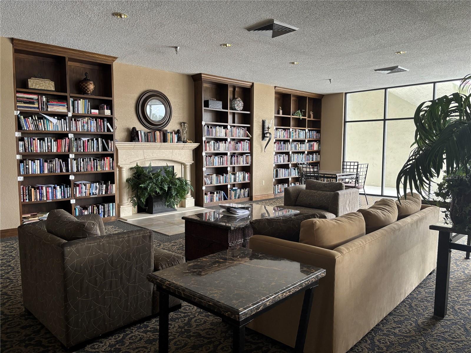 2333 FEATHER SOUND DR #B301, CLEARWATER, FL, 33762