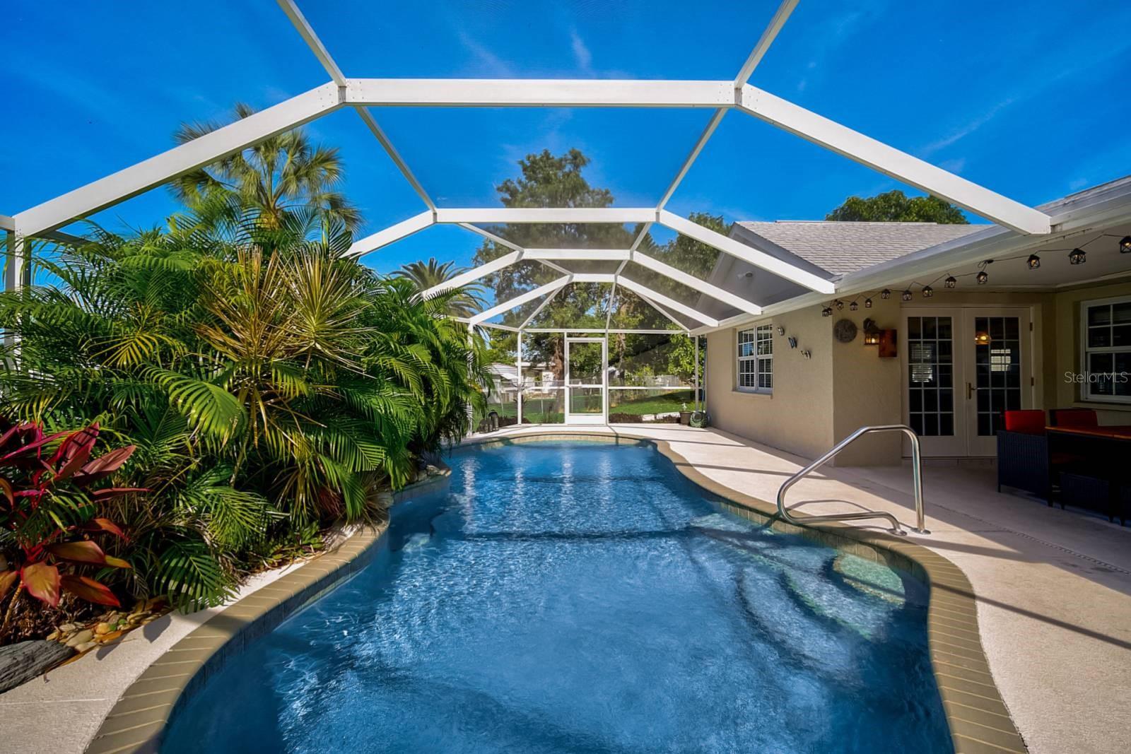 6607 39TH AVENUE CIR W, BRADENTON, FL, 34209