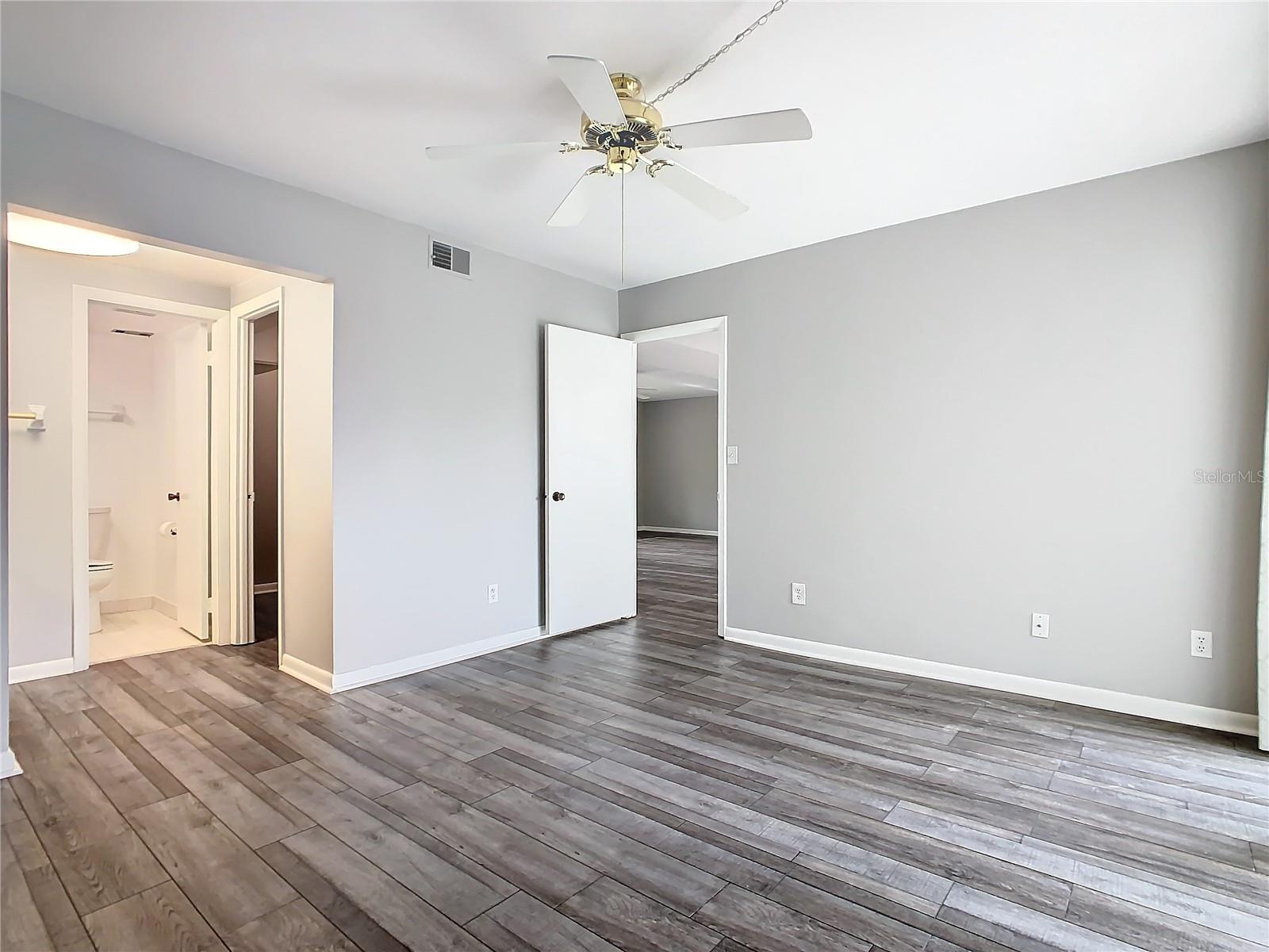 1130 N LAKE PARKER AVE #A302, LAKELAND, FL, 33805