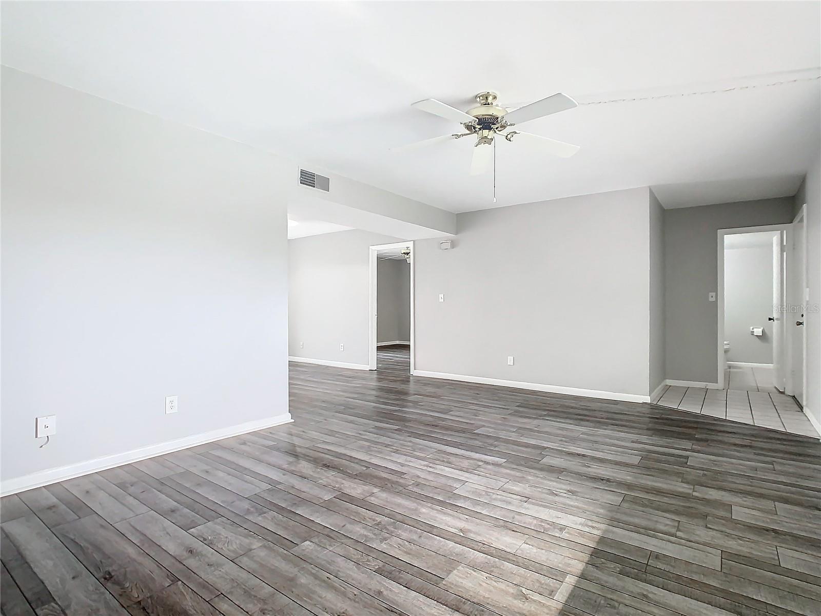1130 N LAKE PARKER AVE #A302, LAKELAND, FL, 33805