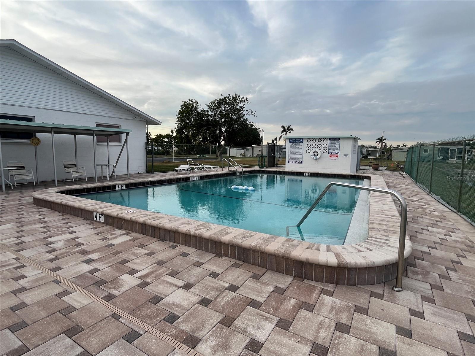 211 52ND AVE E, BRADENTON, FL, 34203
