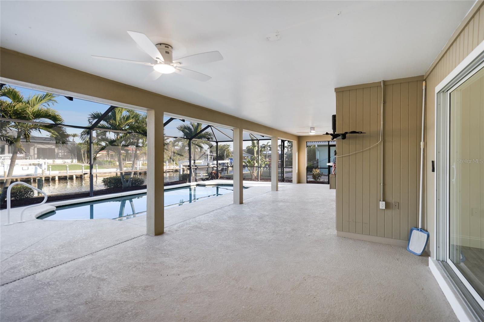 66 OCEAN DR, PUNTA GORDA, FL, 33950