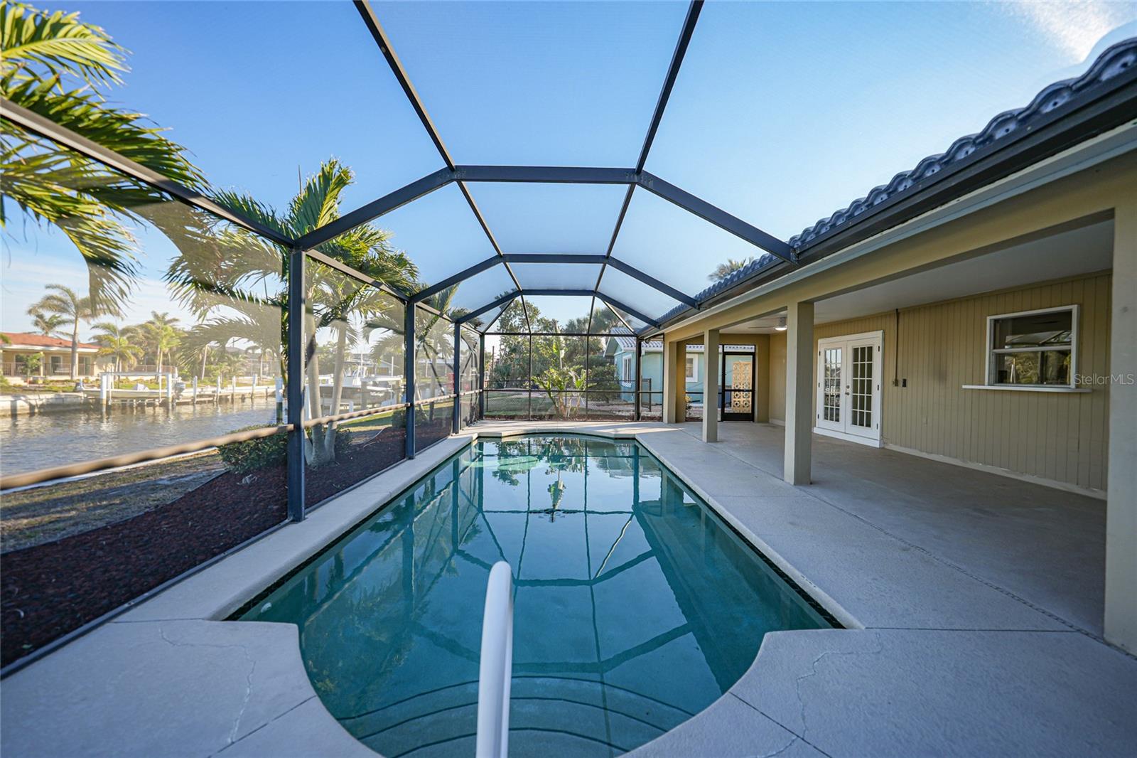 66 OCEAN DR, PUNTA GORDA, FL, 33950