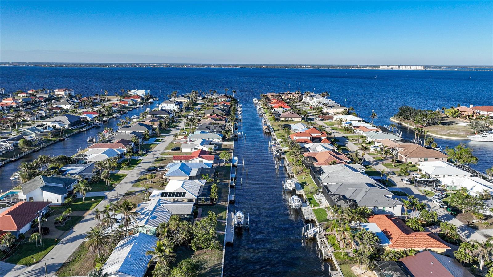 66 OCEAN DR, PUNTA GORDA, FL, 33950
