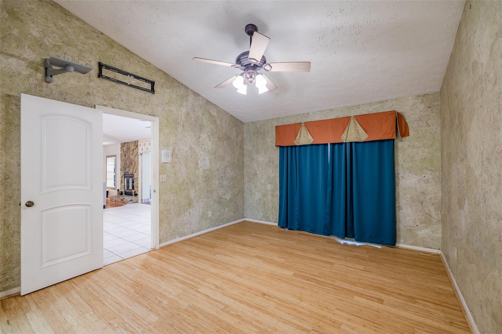 4228 SPRING WAY CIR, VALRICO, FL, 33596