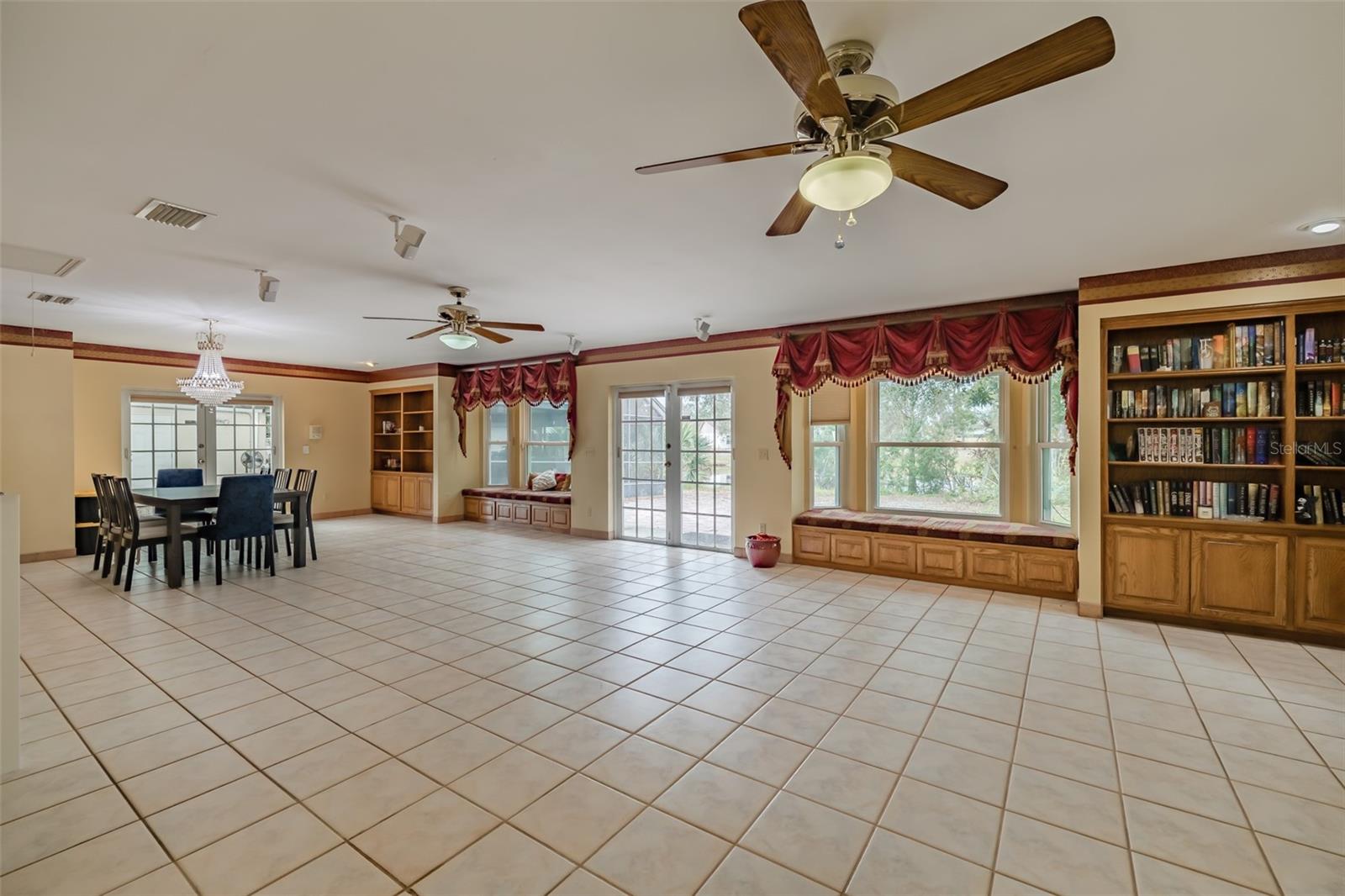 4228 SPRING WAY CIR, VALRICO, FL, 33596