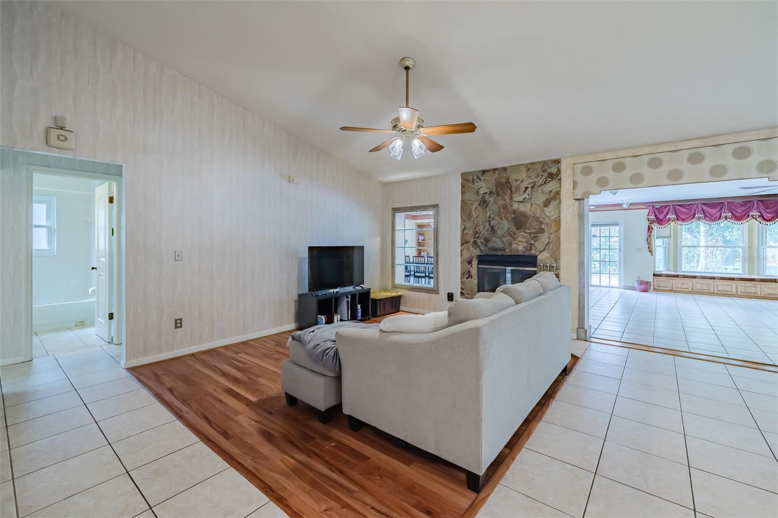 4228 SPRING WAY CIR, VALRICO, FL, 33596