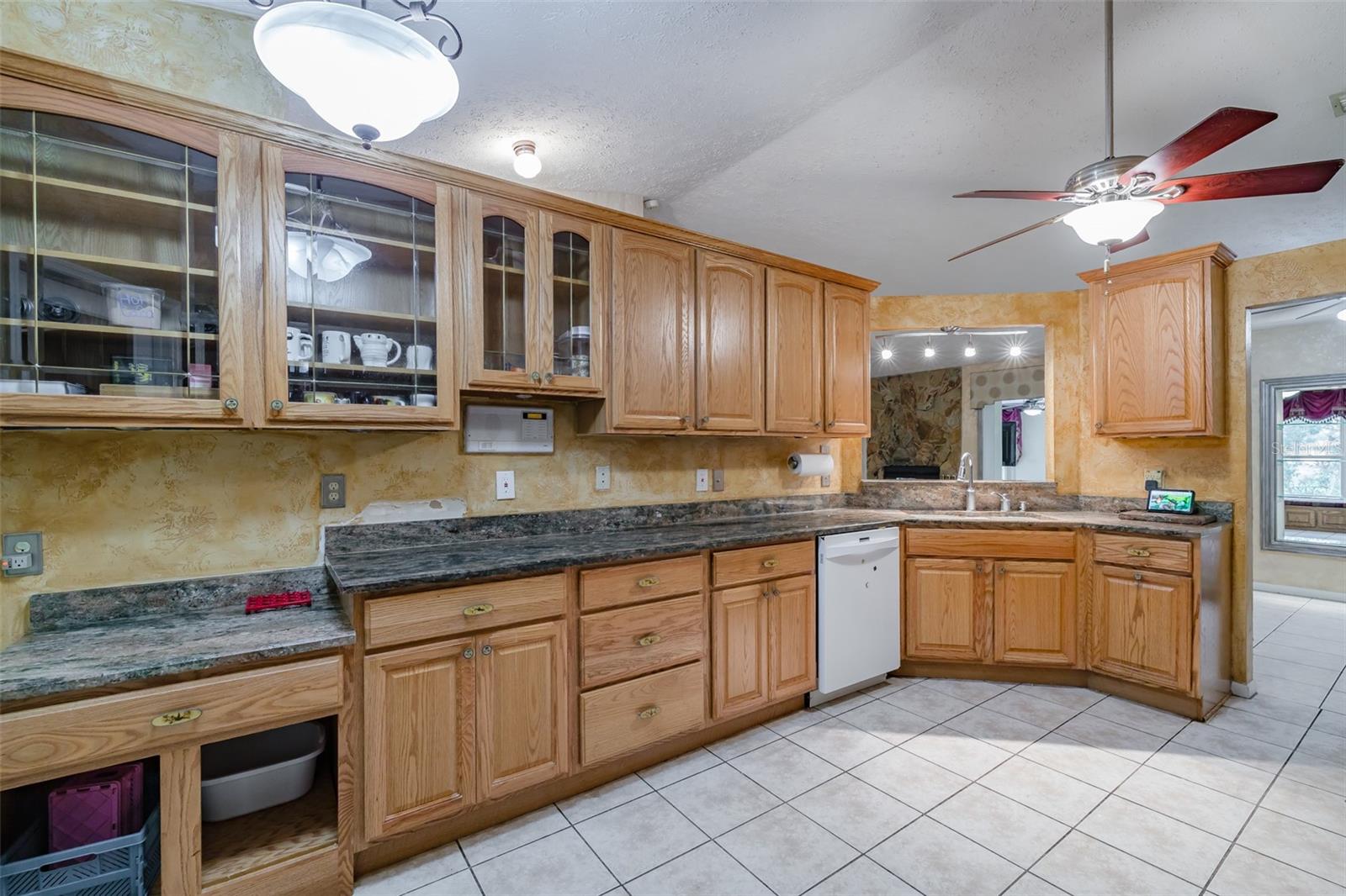 4228 SPRING WAY CIR, VALRICO, FL, 33596