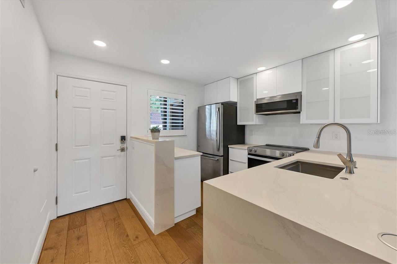 391 AIRPORT AVE E #403, VENICE, FL, 34285