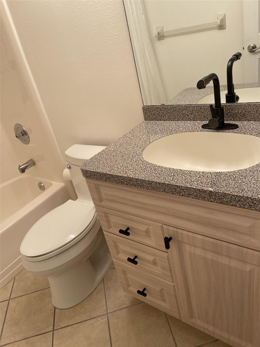 391 AIRPORT AVE E #403, VENICE, FL, 34285
