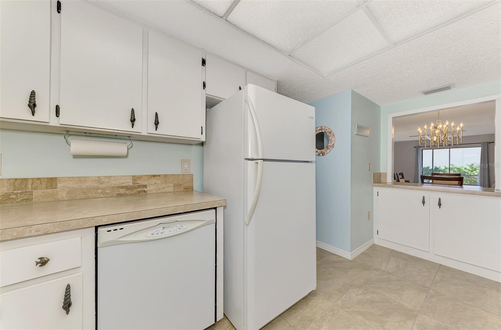 1730 MANASOTA BEACH RD #110, ENGLEWOOD, FL, 34223