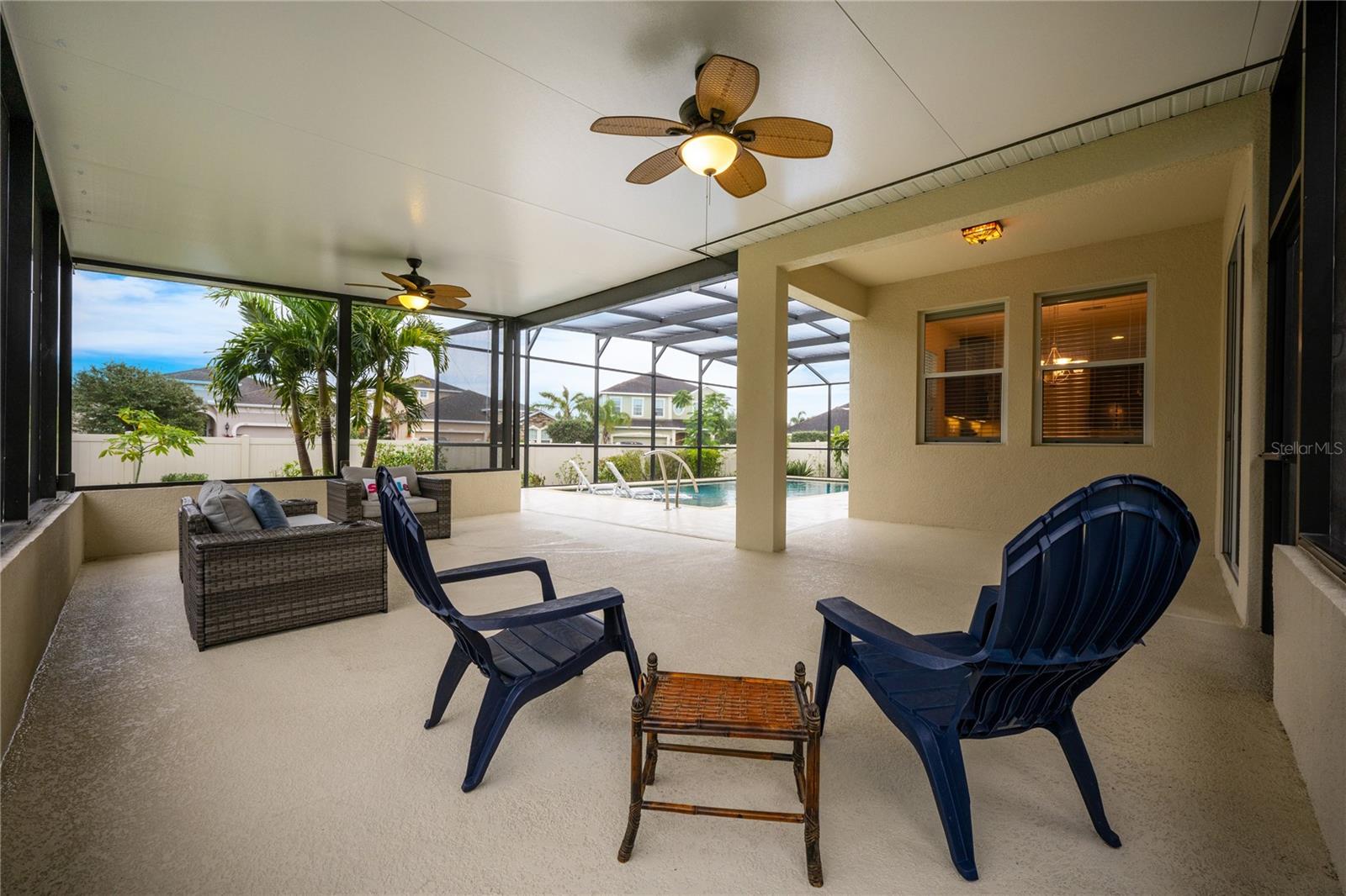 121 WHIRLAWAY DR, DAVENPORT, FL, 33837