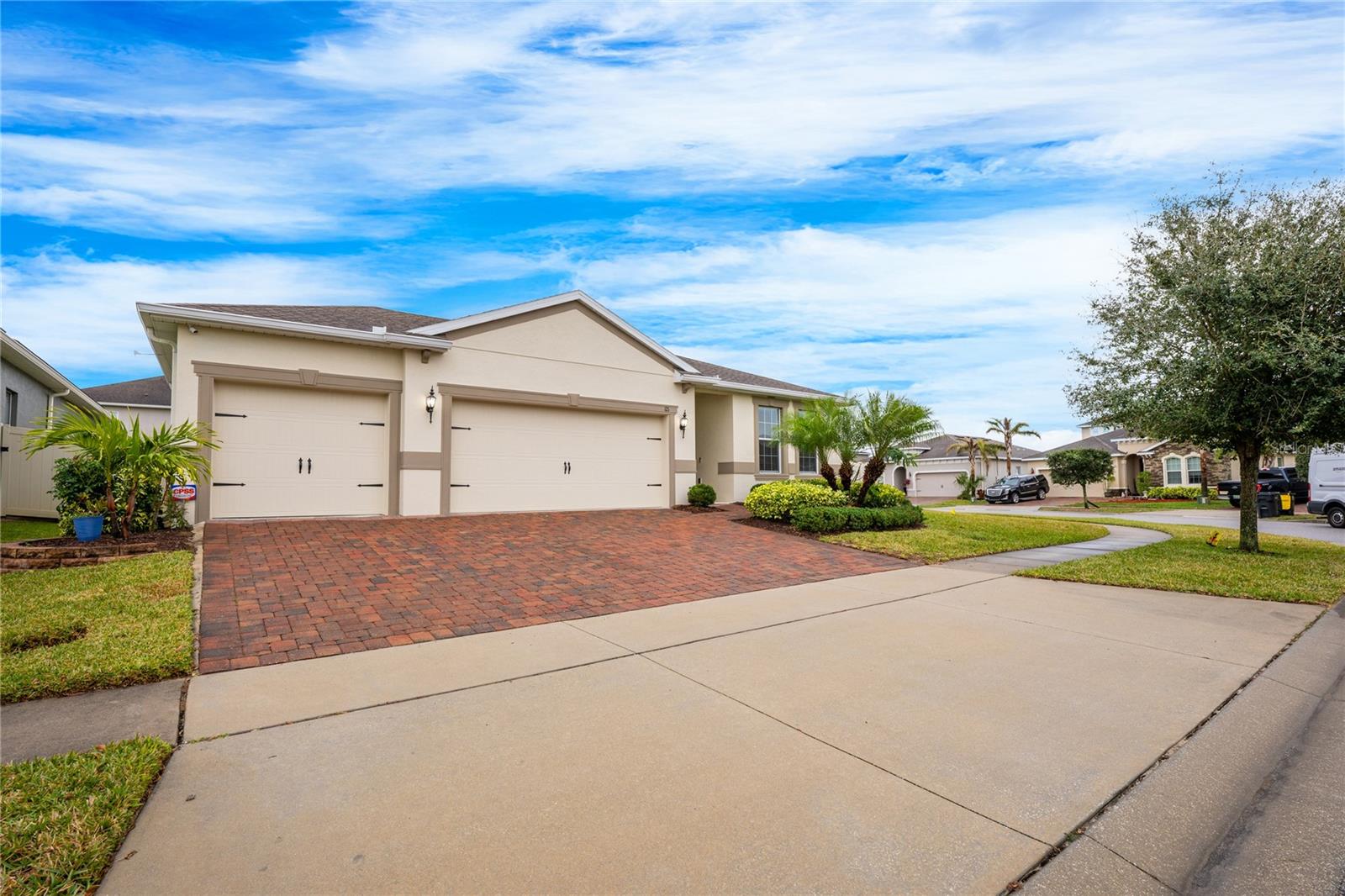 121 WHIRLAWAY DR, DAVENPORT, FL, 33837