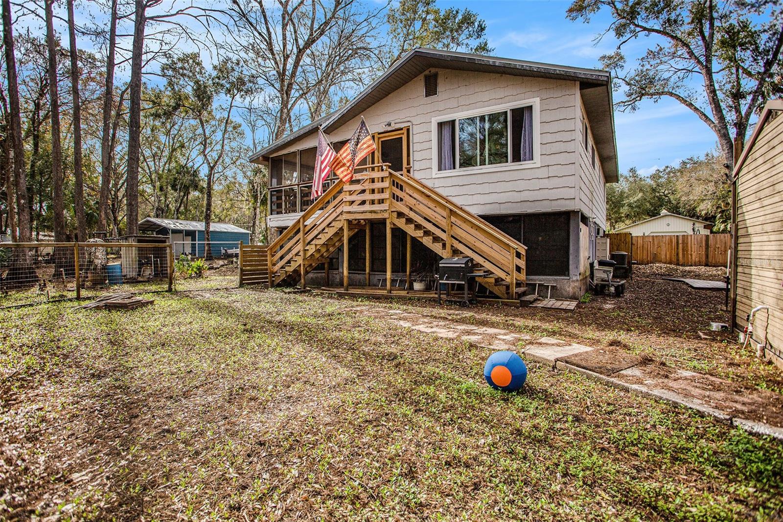 99 N ROBIN HOOD RD, INVERNESS, FL, 34450
