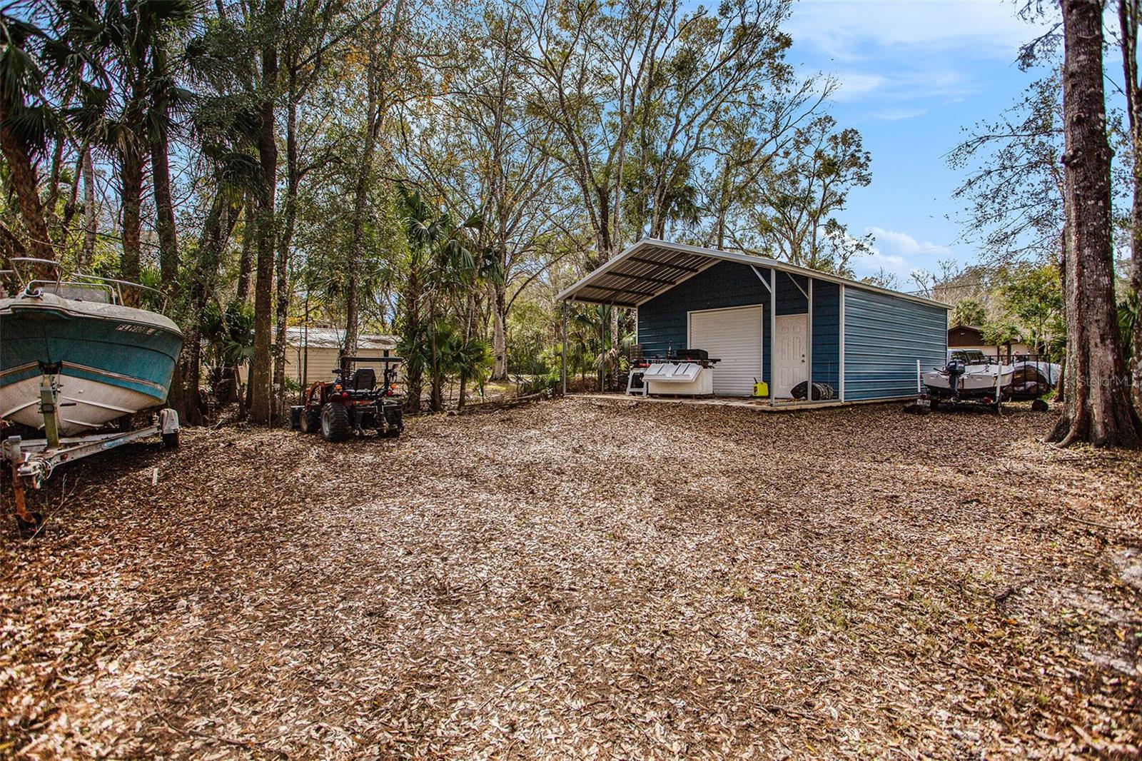 99 N ROBIN HOOD RD, INVERNESS, FL, 34450