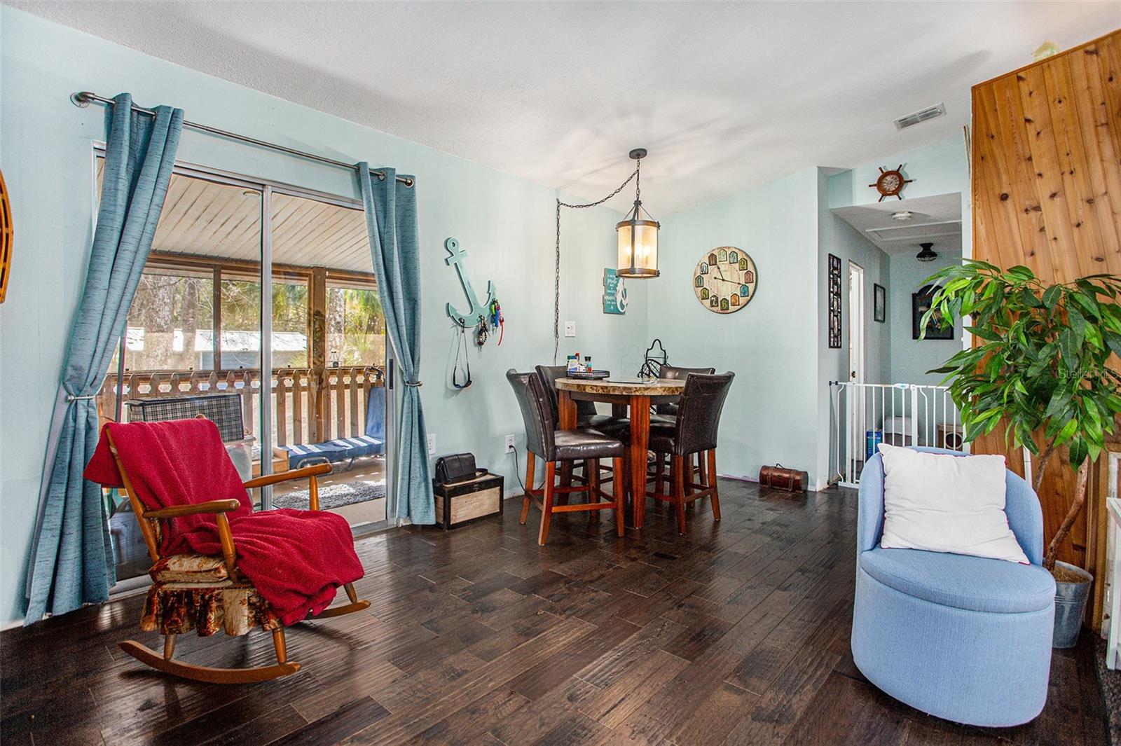 99 N ROBIN HOOD RD, INVERNESS, FL, 34450