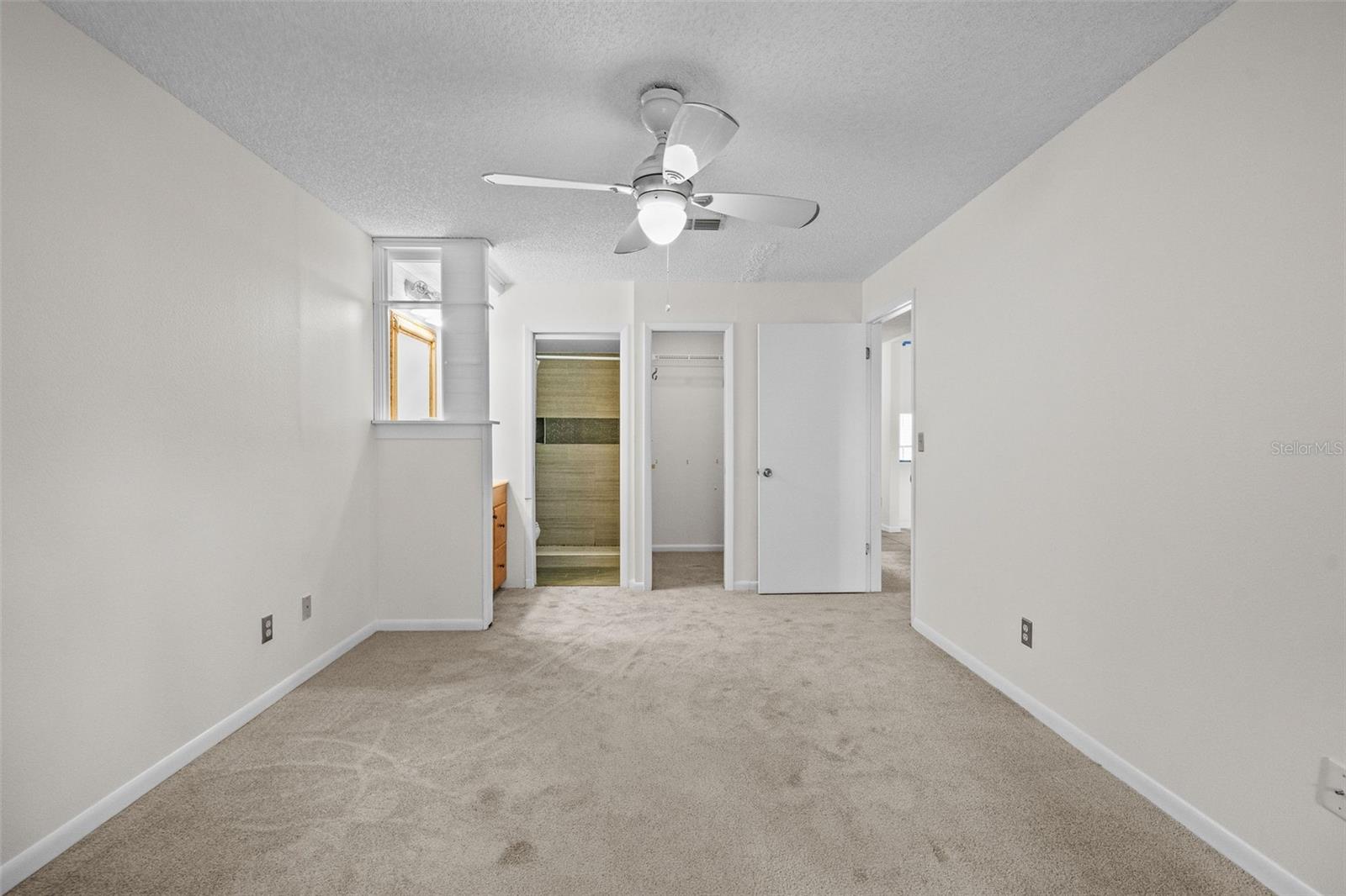2375 LAKE HEATHER HEIGHTS CT #202, DUNEDIN, FL, 34698