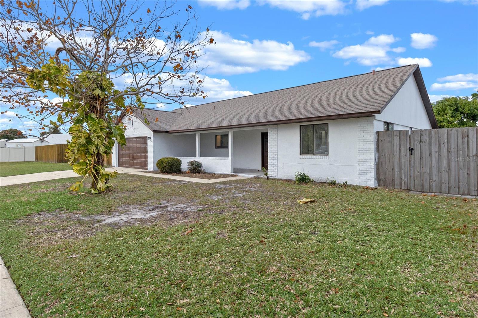 860 HONEYSUCKLE DR, ROCKLEDGE, FL, 32955