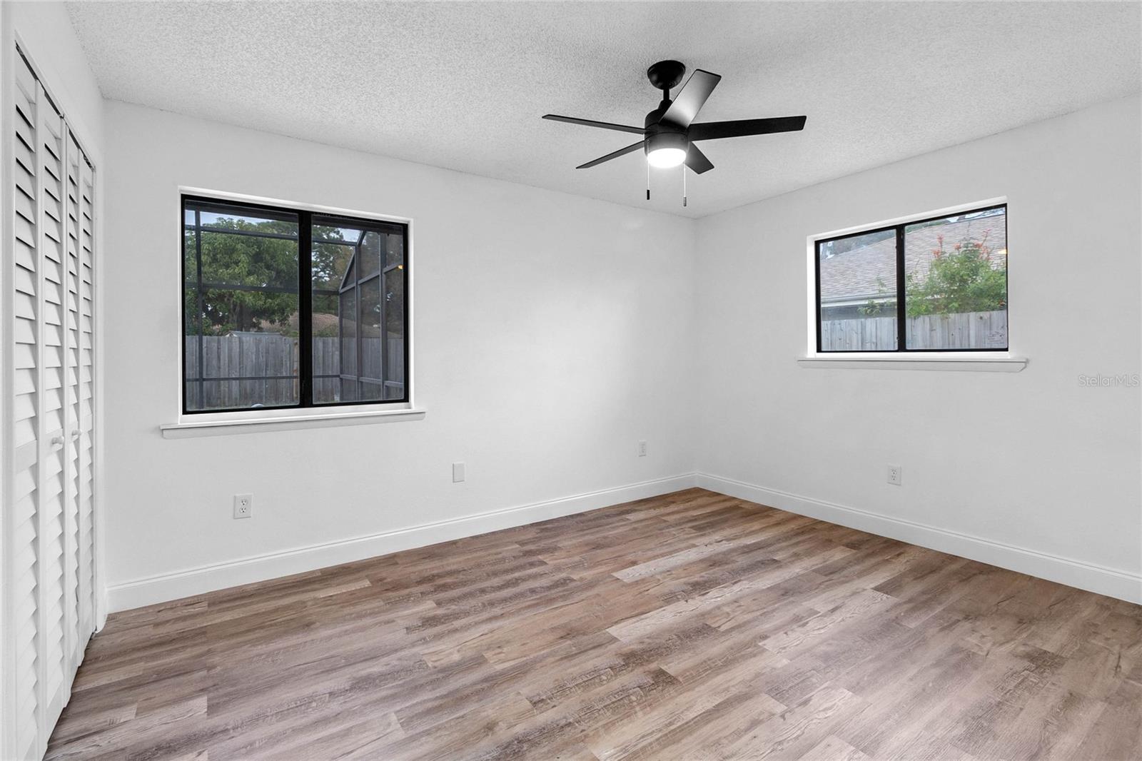 860 HONEYSUCKLE DR, ROCKLEDGE, FL, 32955