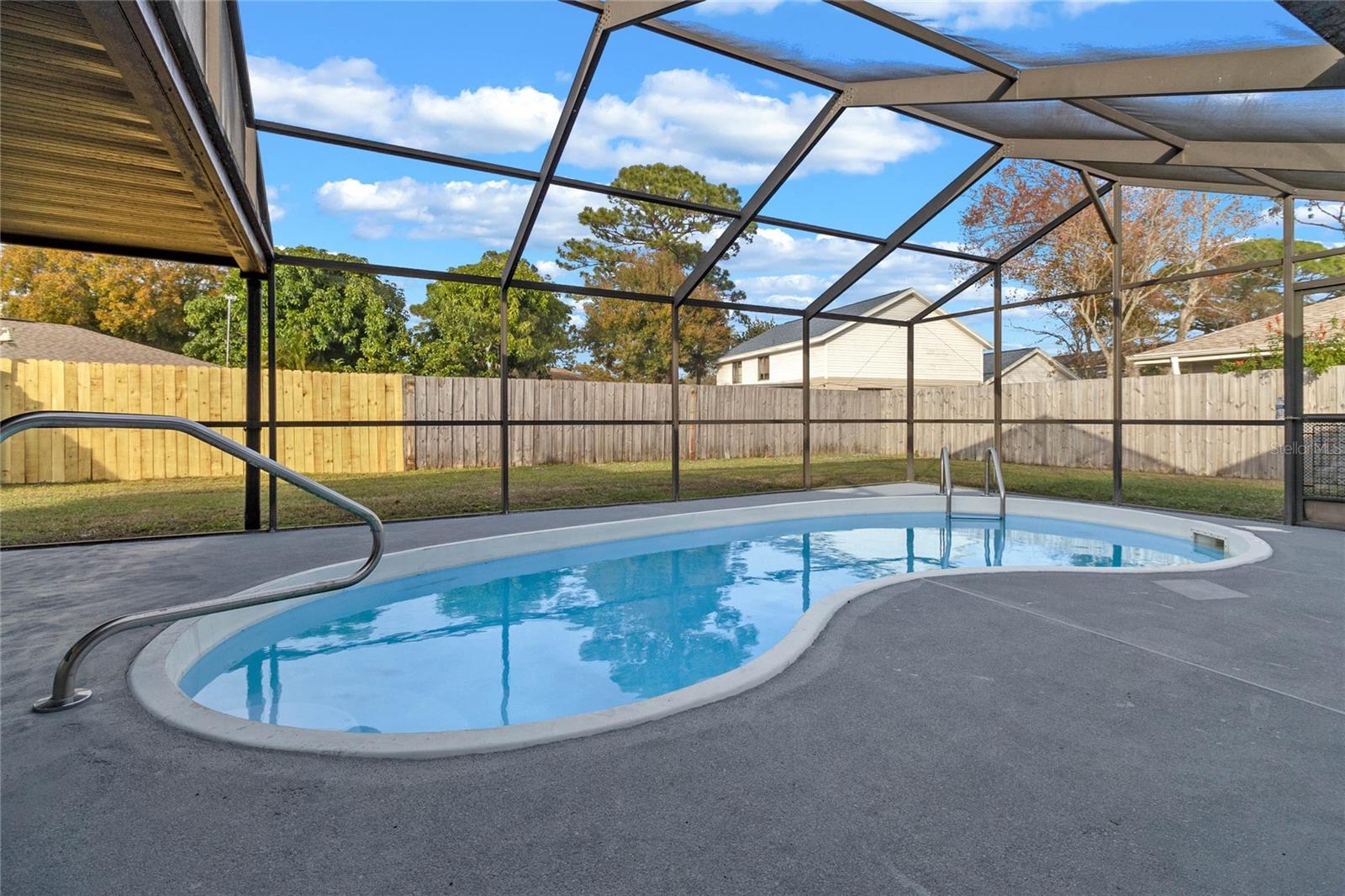 860 HONEYSUCKLE DR, ROCKLEDGE, FL, 32955