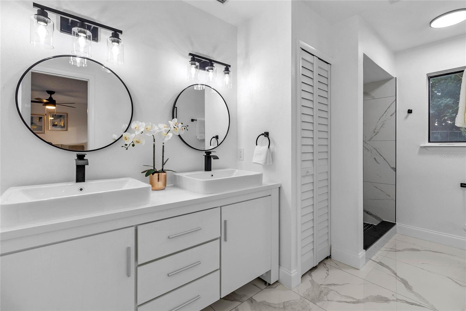 860 HONEYSUCKLE DR, ROCKLEDGE, FL, 32955