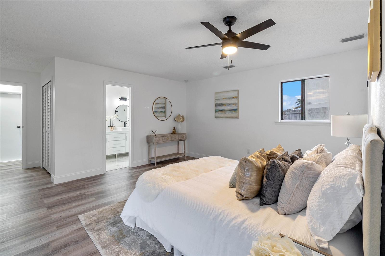860 HONEYSUCKLE DR, ROCKLEDGE, FL, 32955