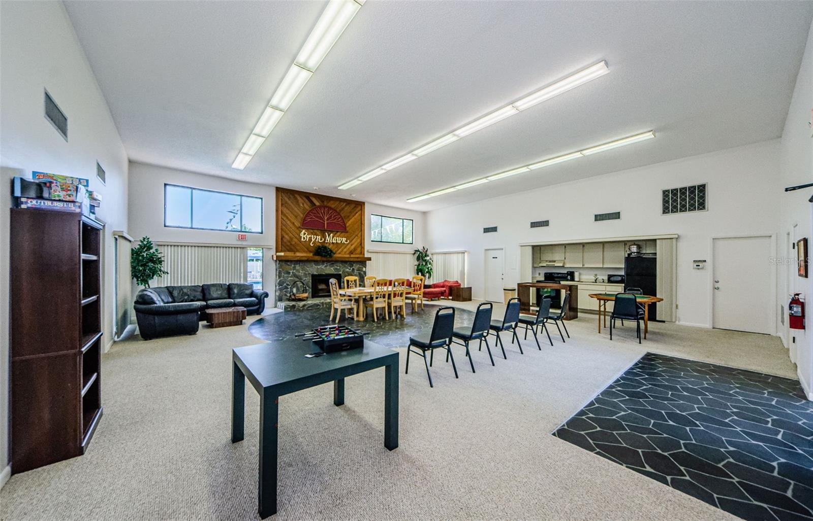 2749 COUNTRYSIDE BLVD #18, CLEARWATER, FL, 33761
