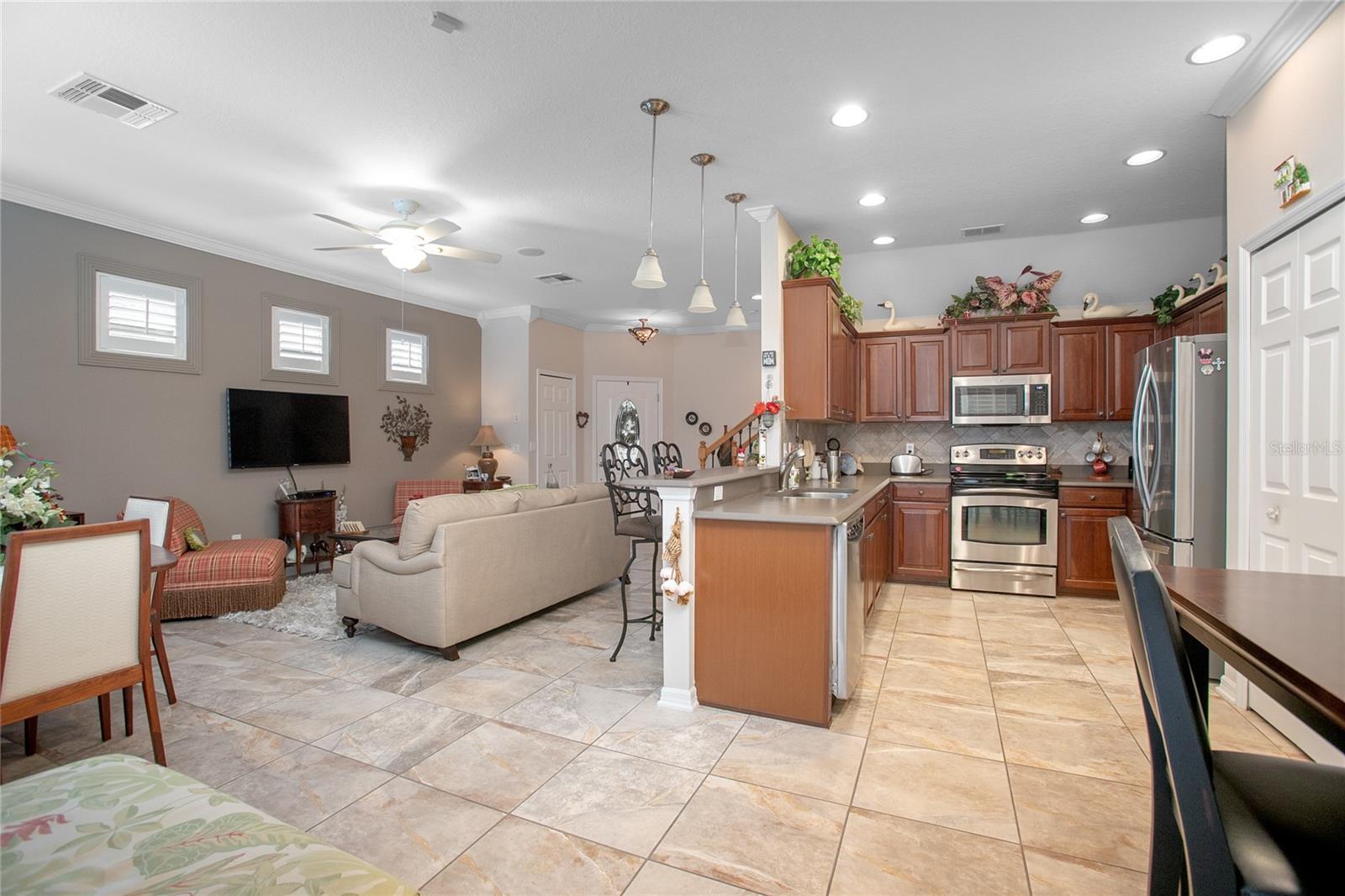8511 CHAMBERLAIN PL, OVIEDO, FL, 32765