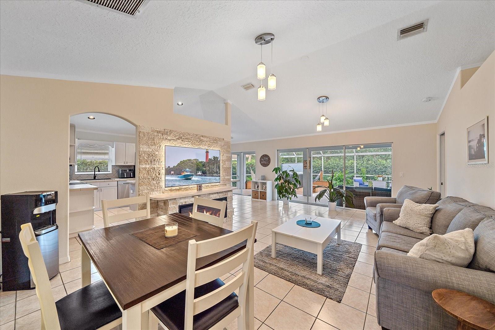 3712 62ND AVE E, BRADENTON, FL, 34203