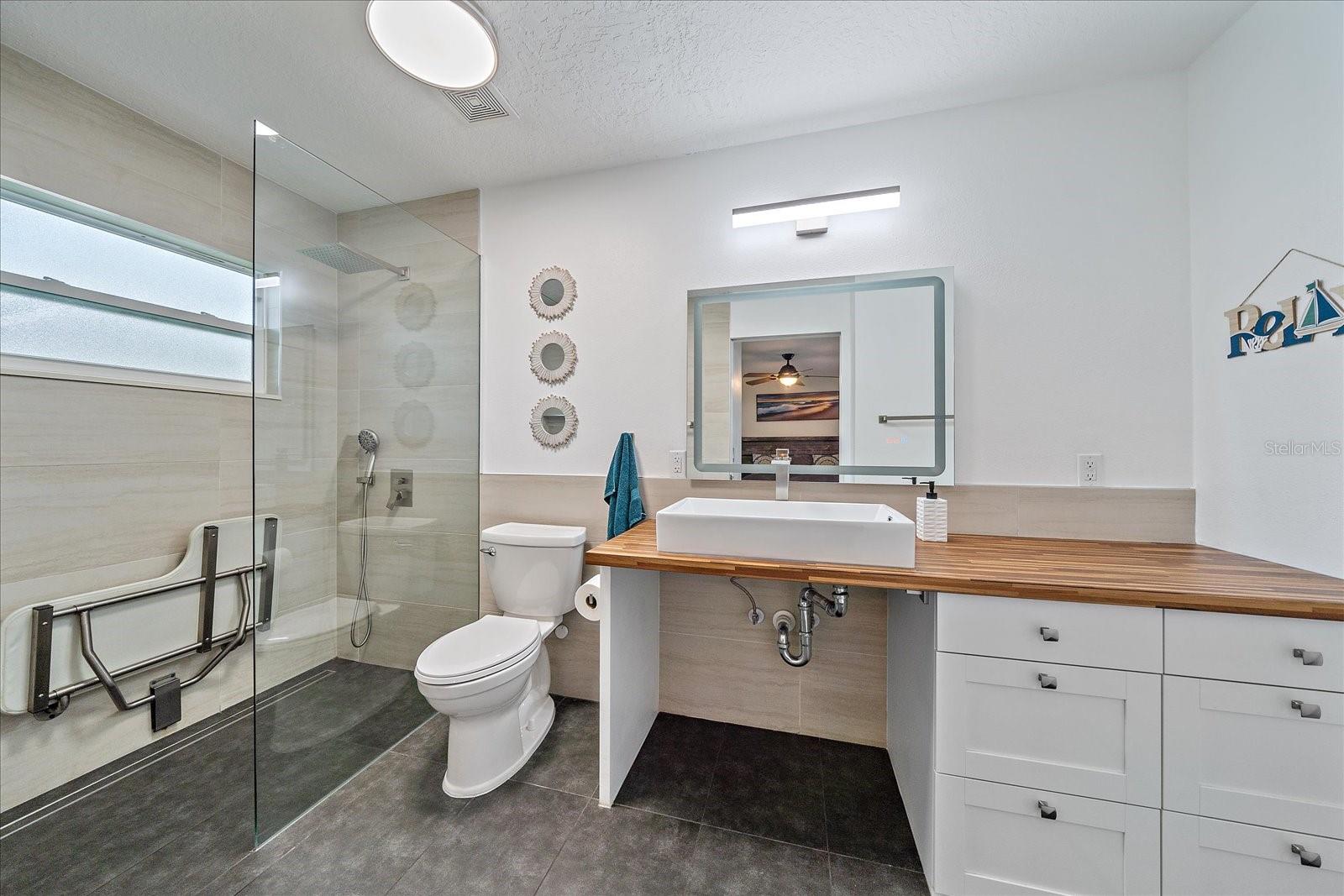 3712 62ND AVE E, BRADENTON, FL, 34203