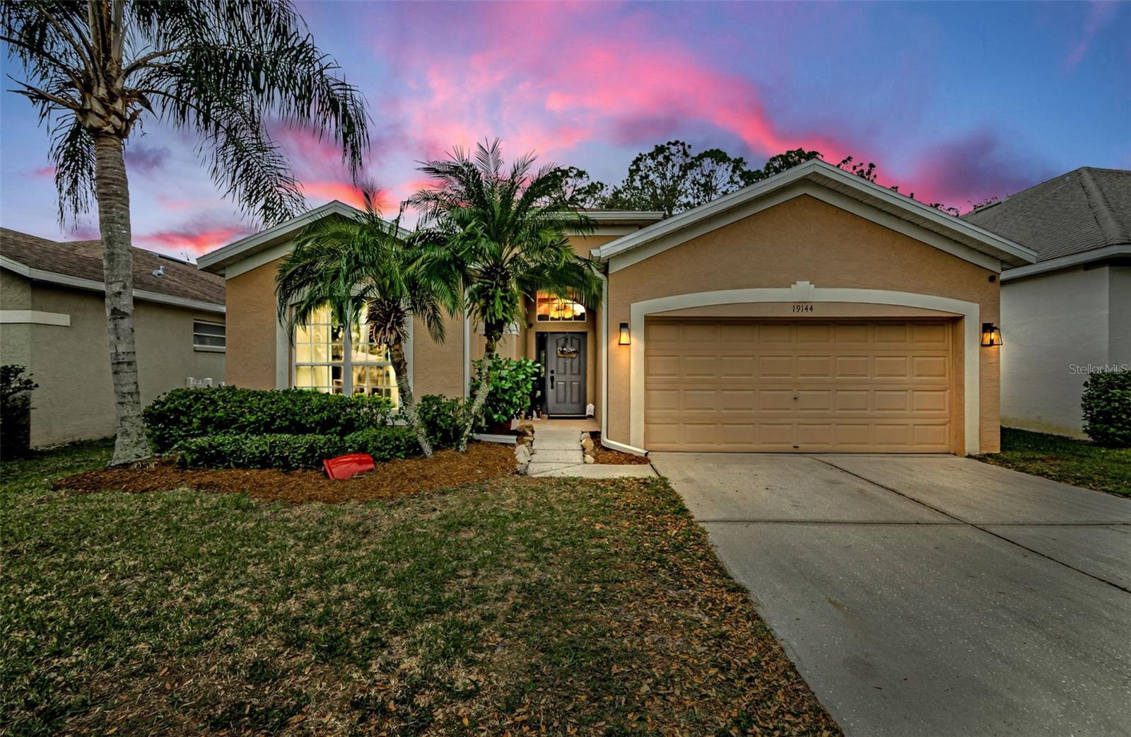 19144 MEADOW PINE DR, TAMPA, FL, 33647